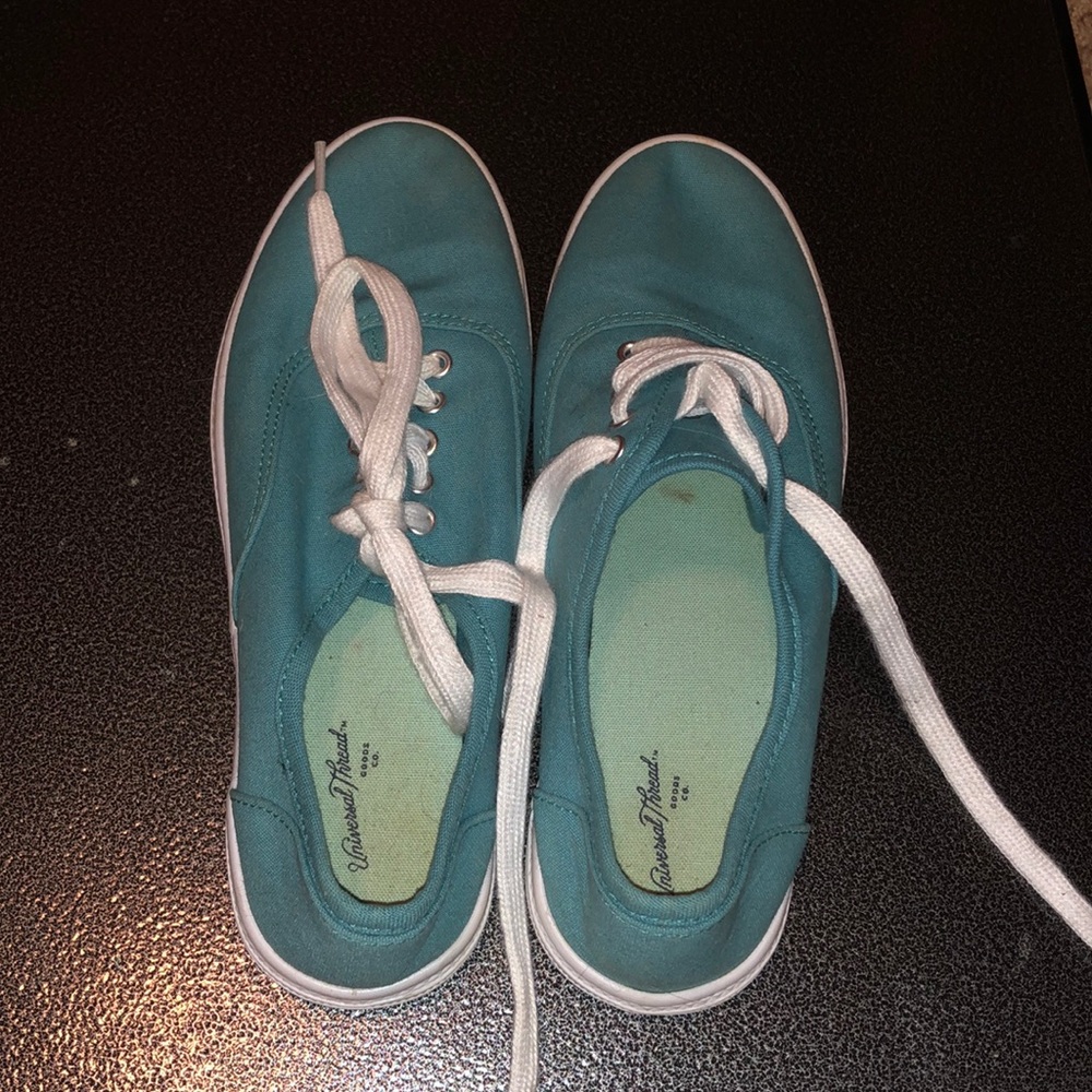 Teal Sneakers Women’s size 6